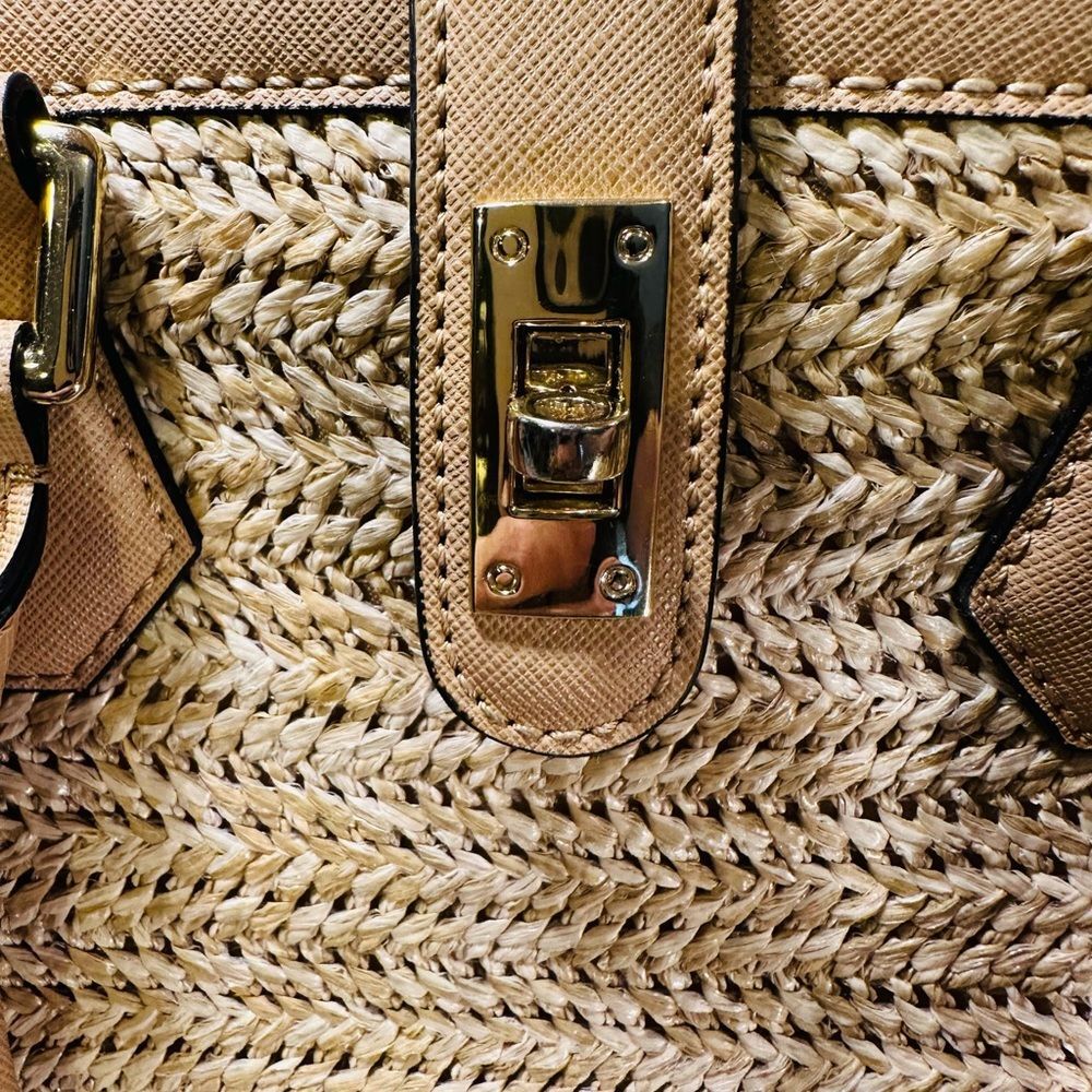 Calvin Klein Handbag - Picture 15 of 16